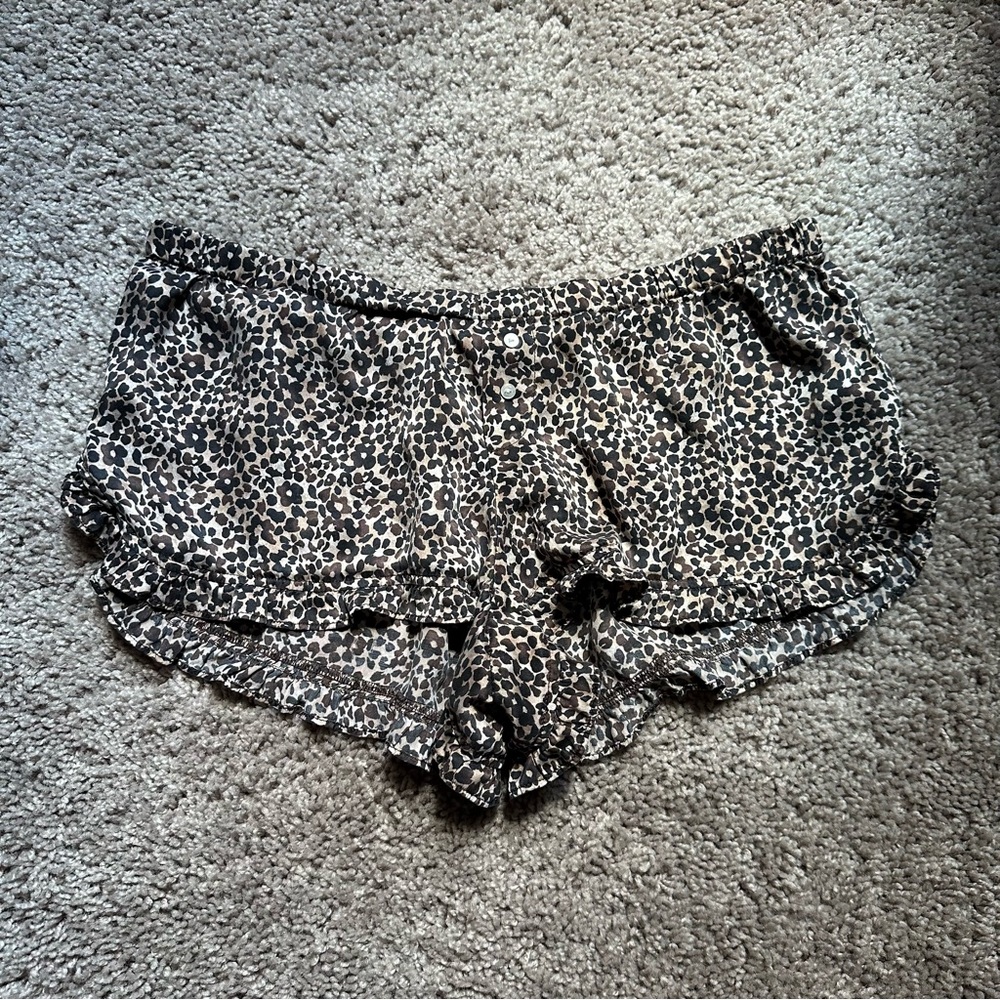 Victoria Secret Floral Leopard Print 100% Silk Lounge Shorts Size Extra Small